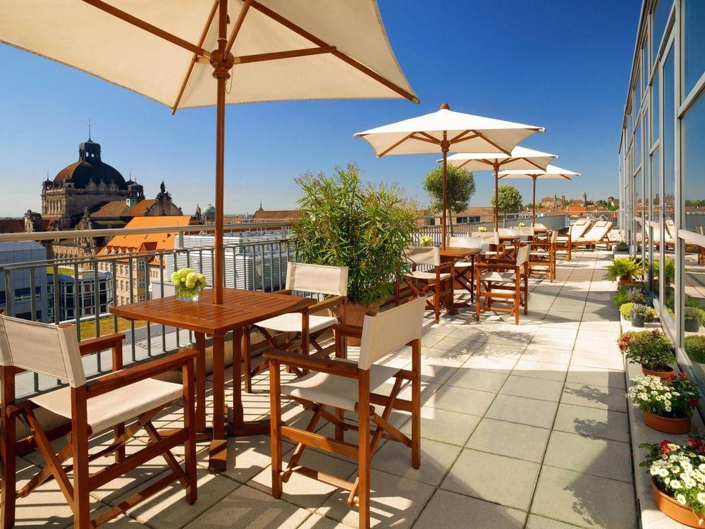 Sheraton Carlton Nuernberg Exterior photo Rooftop terrace