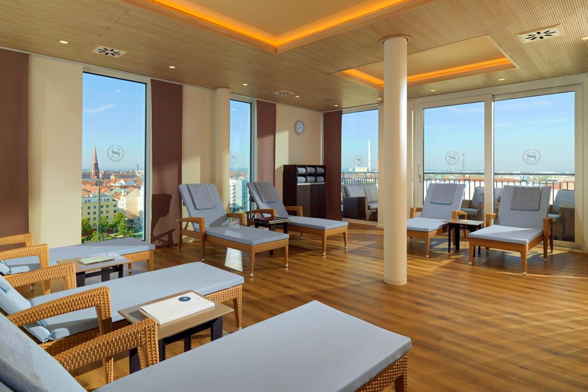 Sheraton Carlton Nuernberg Exterior photo The spa
